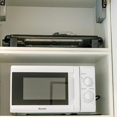 Apartament Le Provencal - Wi-Fi - Parking Fréjus Zewnętrze zdjęcie
