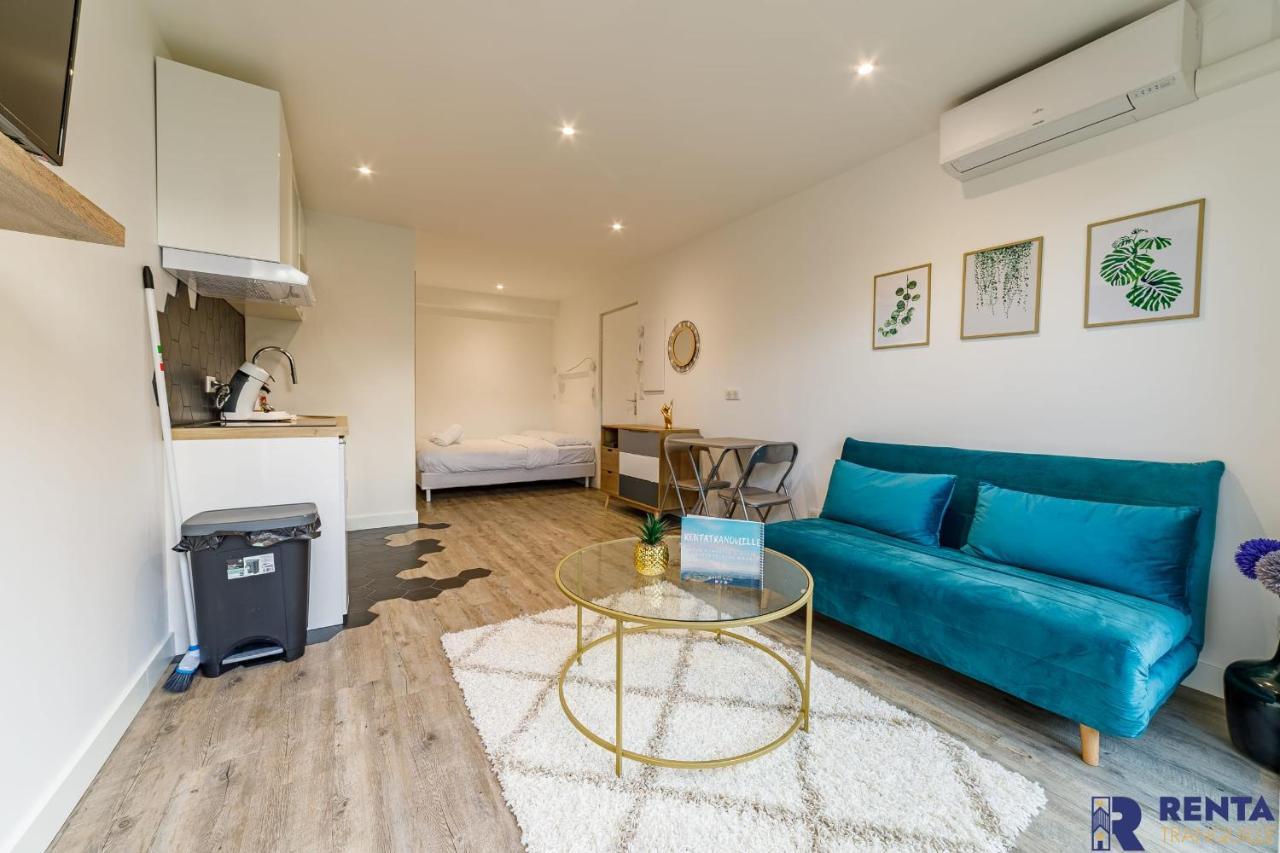 Apartament Le Provencal - Wi-Fi - Parking Fréjus Zewnętrze zdjęcie
